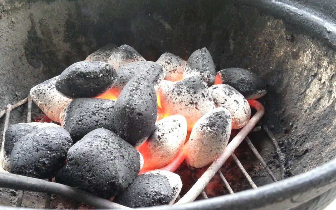 Best Charcoal Grills For 2018 (Updated) - YardMasterz.com